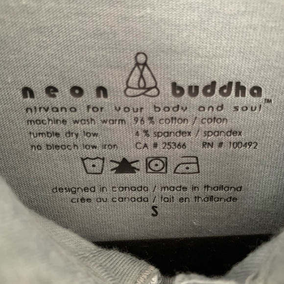 Neon Buddha Relaxed Fit Tunic Green with decorative buttons - Picture 3 of 6